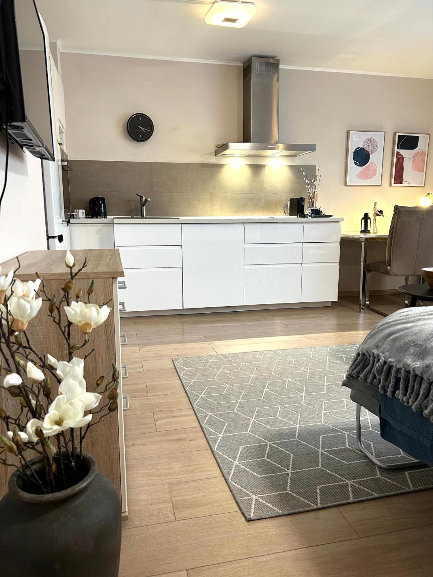 Apartment Zentrale Lage - Ideal Fuer Arbeit & Erholung Graben-Neudorf